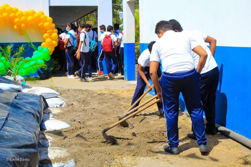 ESCUELA